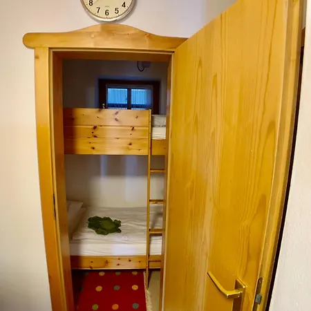 Grosse In Mit Pool, Sauna & Hallenbad Skipiste In Der Naehe Apartment