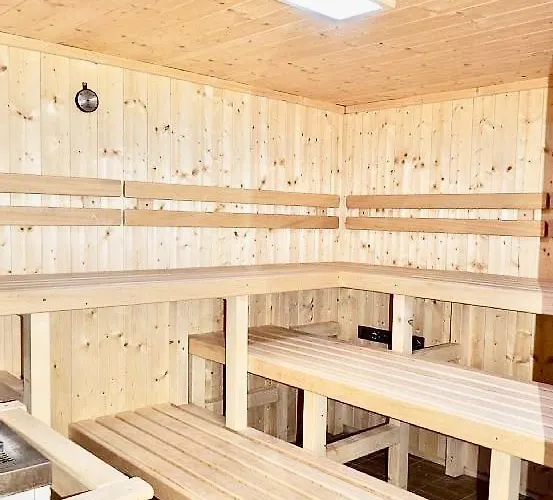 Pool Sauna Hallenbad Nähe Skipiste Bayer Wald Hauzenberg